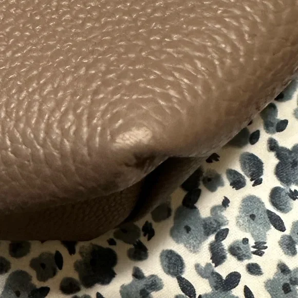 Tory Burch purse used twice like new - Picture 9 of 9